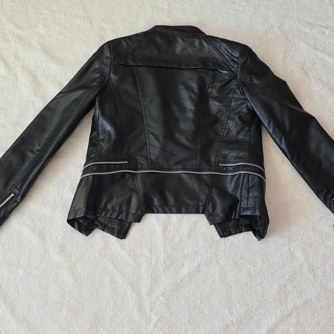 Jacka i fuskskinn - 90