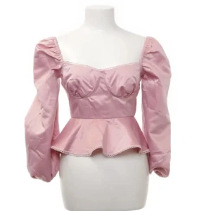 Rosa blus size small - Fin blus med struktur och peplum 