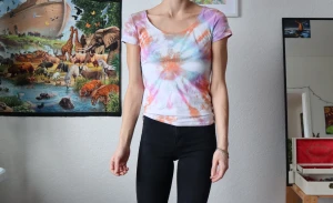 Tiedye t-shirt - Egenfärgad t-shirt