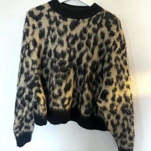 & other stories tröja - Kashmirtröja i gott skick, oversized 