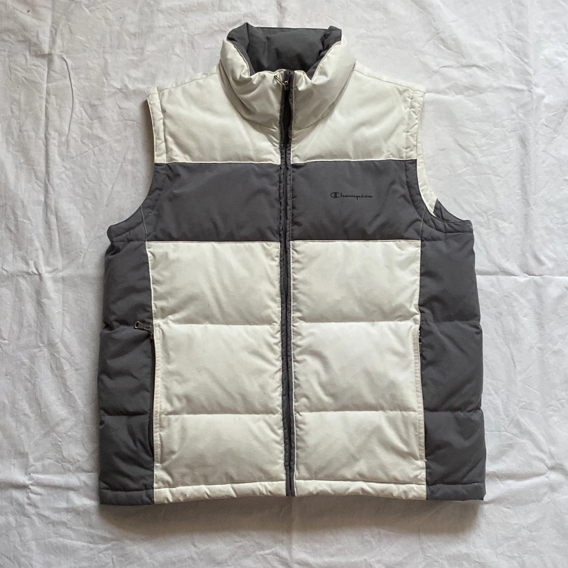 ärmlös pufferjacka champion