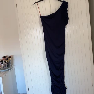 Lång klänning - Fest-bal klänning i storlek S/M passar även en Xs 