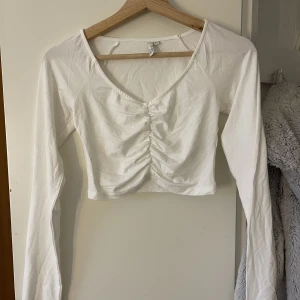 Crop top - Helt ny🌼