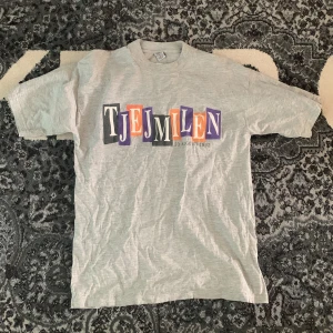 1992 Tjejmilen T-shirt - Vintage tröja från 1992 i fint skick.