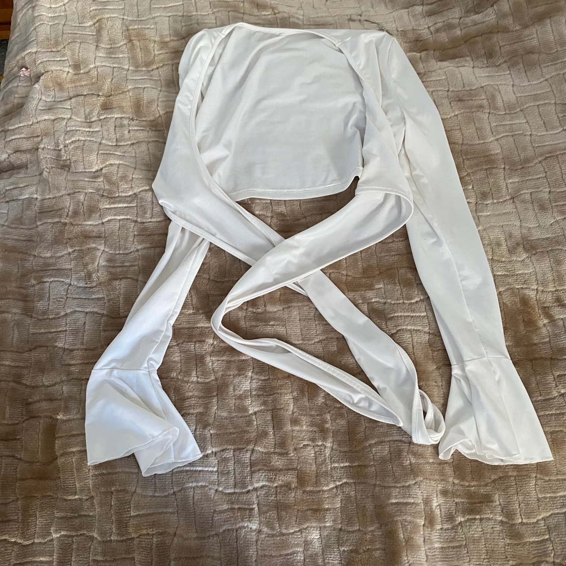 Slätt knutbar topp - 91