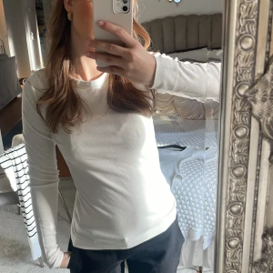 Topp  - Långärmad topp från hm 