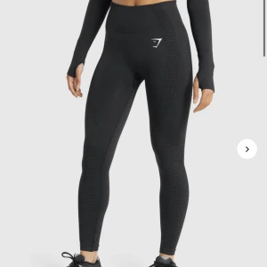 Gymsharktights nya - Nya tights från gymshark, stl xs. Väldigt stretchiga. Passar även S  Endast provade