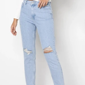 Nya byxor  - Nya byxor från Bubbleroom. Superfina och sköna, tyvärr fel storlek för mig. Storlek 29/32, passar S/M