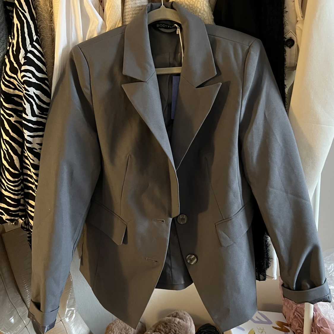 Mörkgrå blazer - 90