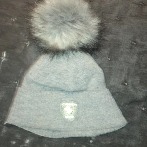 Canada snow mössa. - Canada snow mössa. Använd 1 gång.