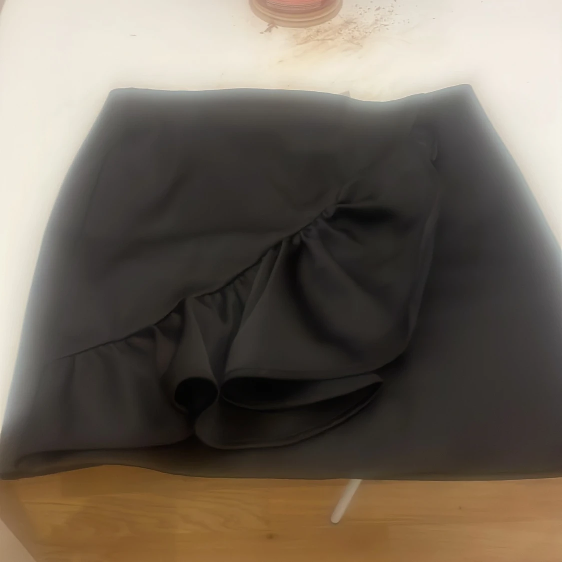 Svart kjol från hm  - 91