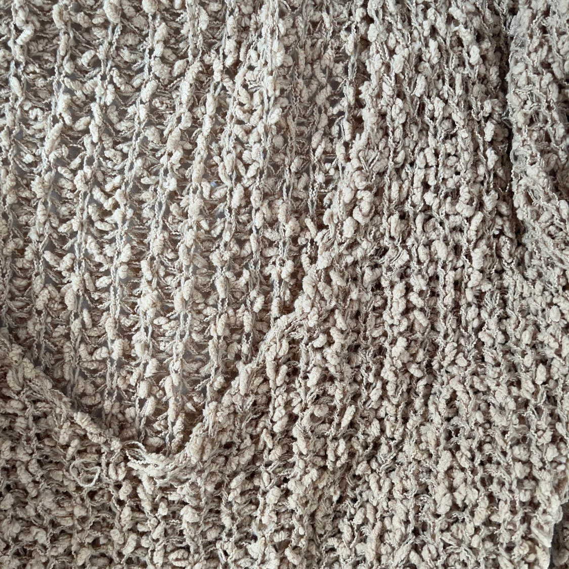 Stickad beige tröja  - 90