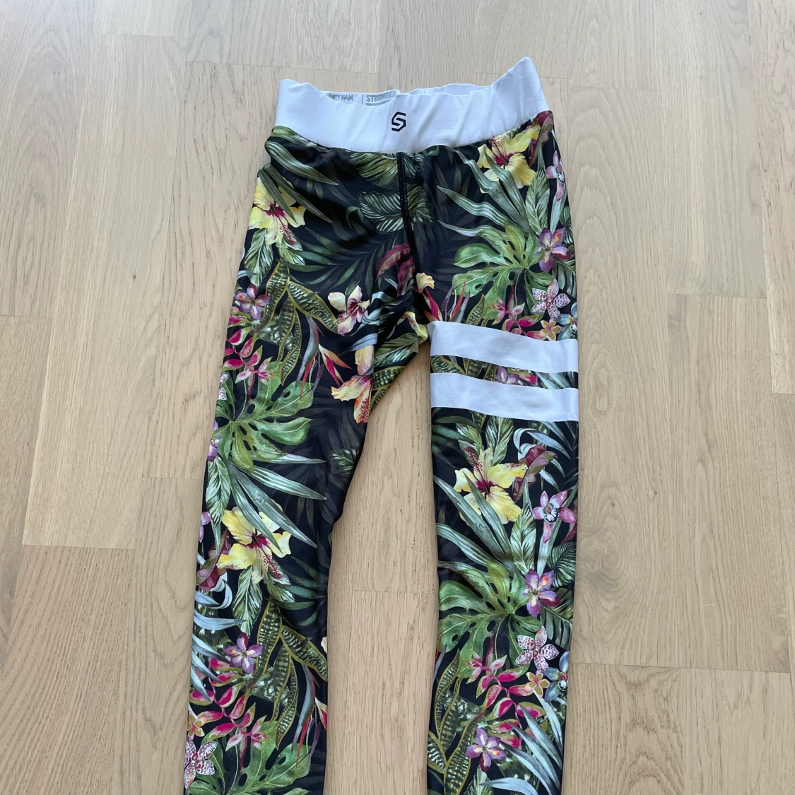 Stronger, storlek xs