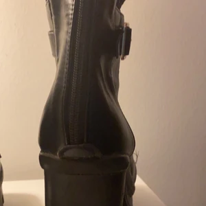 Fina vinter skor - Nästan nya men jätte fina och sköna