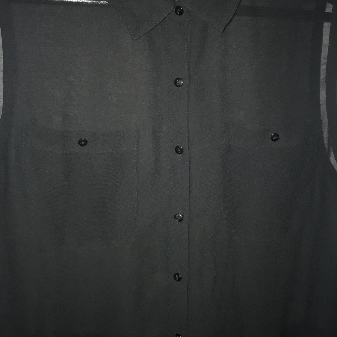 Längre svart skjorta från Indiska - 90