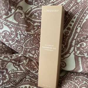 Löwengrip skin reboot cleansing oil - Helt ny, oanvänd cleansing oil från Löwengrip säljes pga felköp. Nypris 259:-