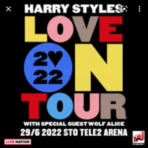 1St HARRY STYLES BILJETT FÖR 900kr - *1 BILJETT KVAR** Hej säljer 1 harry styles biljett för den 29 juni OBS: pris kan diskuteras OCH SÄNKAS! Sittplats!