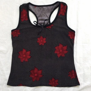 Linne - Svart linne i mesh material, passar till xs-s