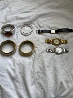 Armband och klockor - oanvänd 