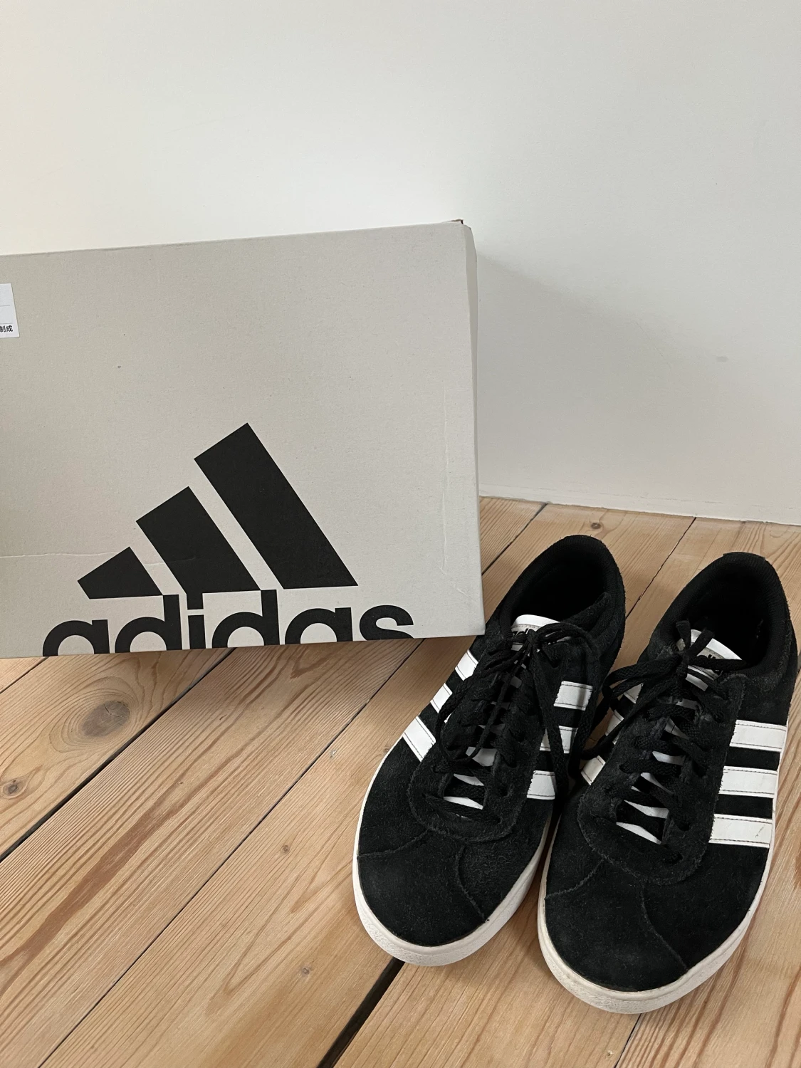 Adidas sneakers - 90