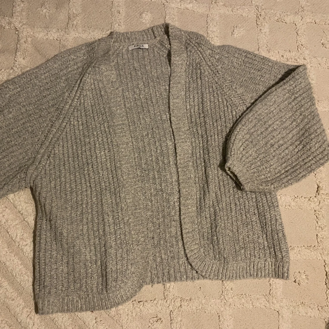 Stickad cardigan  - 90