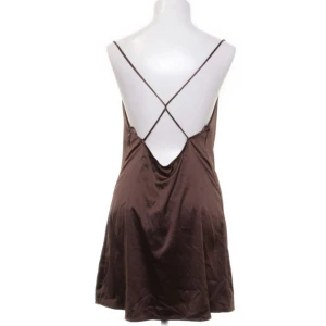 klänning! - Helt i nyskick ☀️OBS har sänkt från 200kr till 130kr passa på!