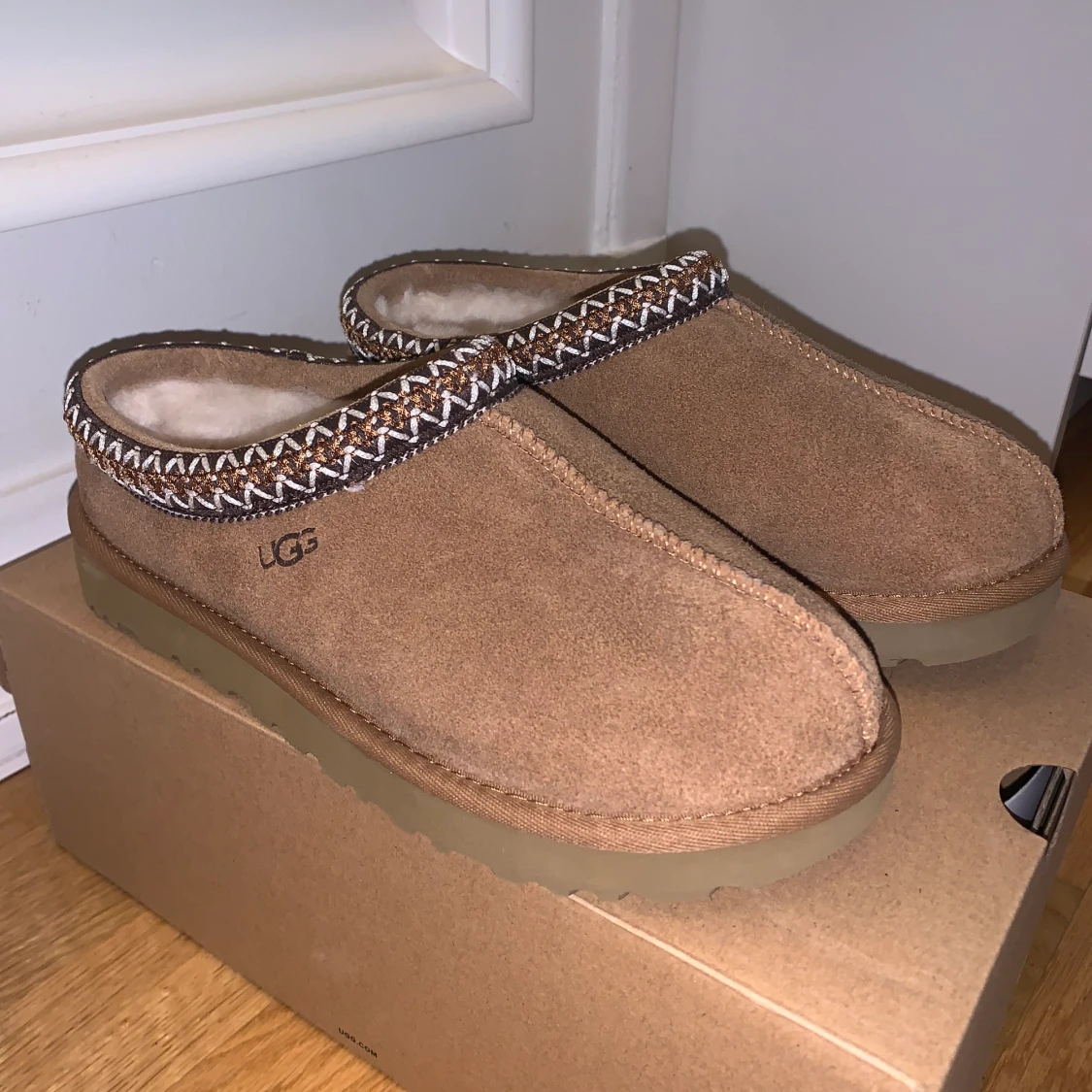 Helt nya Ugg tasman  - 90