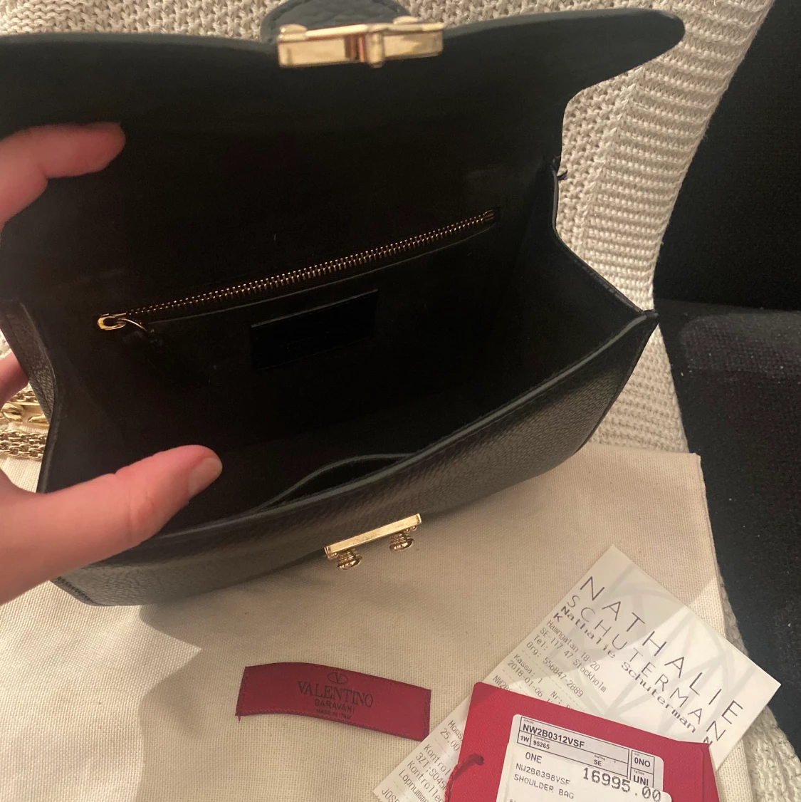 Valentino Garavani väska  - 90