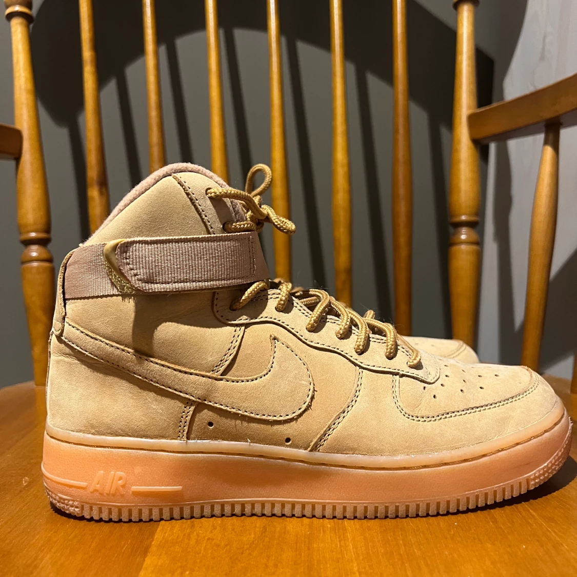 Nike High flax 38,5 - 91