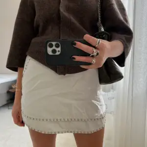 Dösnygg kjol från hunkydory i storlek m