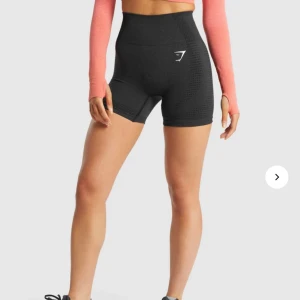 Seamless 2.0 shorts - Nyskick försmå för mig därav säljer jag passar S också 
