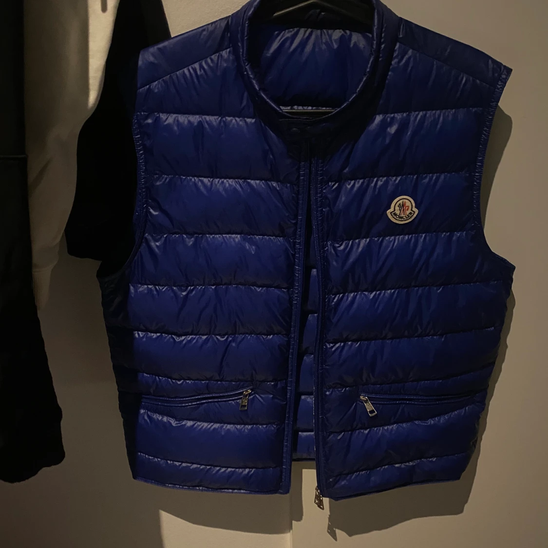 Moncler gui bytes