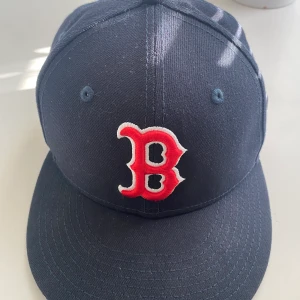 Red sox Boston  - Baseball keps major league new era Original  Nästan nya 