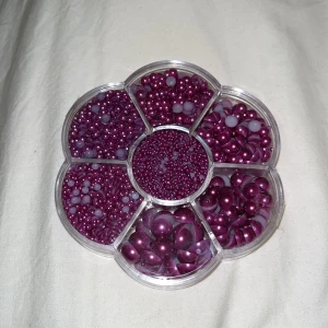 Nageldekorationer - Nageldekorationer men funkar även till annat pyssel. Oöppnad