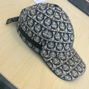 Ferregamo keps - Skick 9/10 one size byter även 