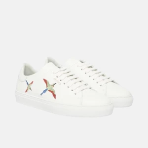 Axel arigato clean 180 ber bird sneaker - Importerar dessa skor i näst intill alla storlekar Helt oanvända Skriv privat för mer bilder