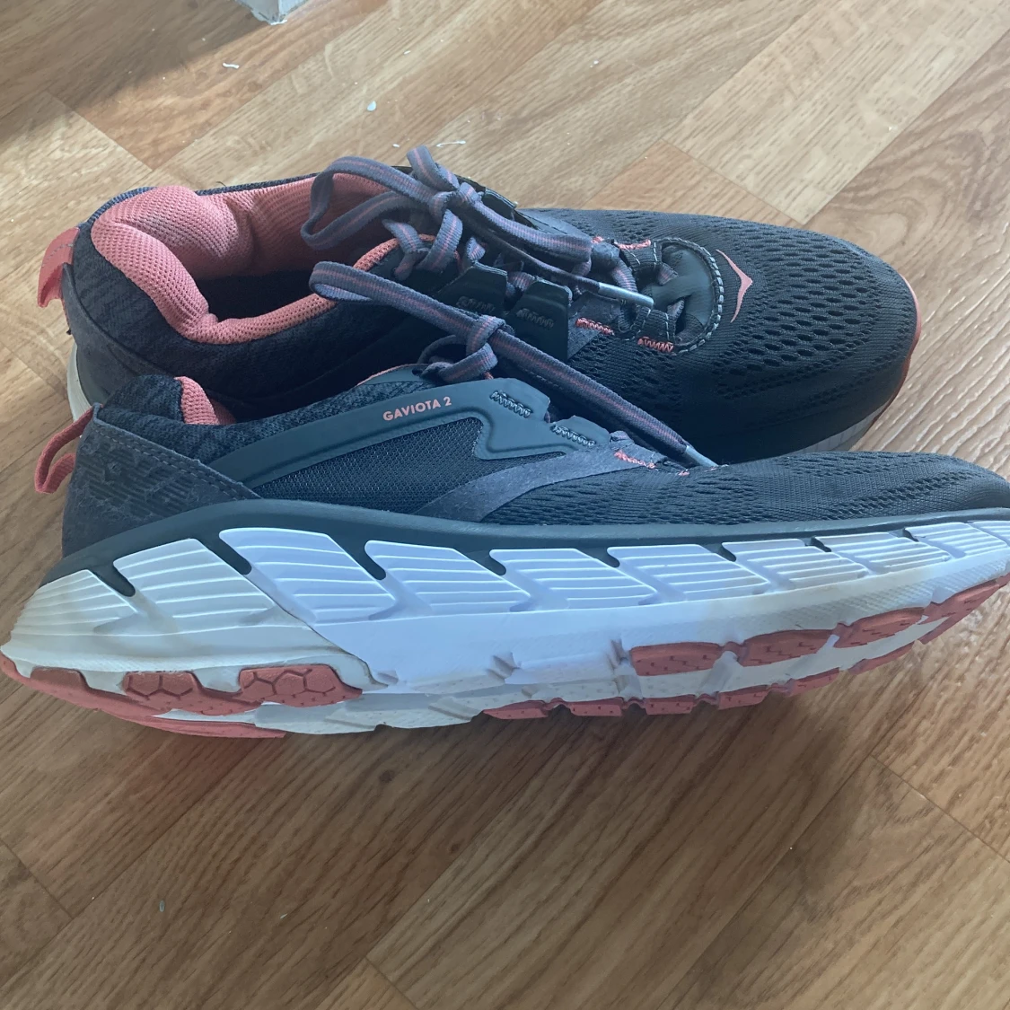 Hoka one one  - 90