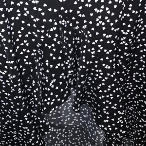 Kjol - Säljer denna söta kjol från SHEIN då den inte kommer till någon användning och blivit för stor för mig 