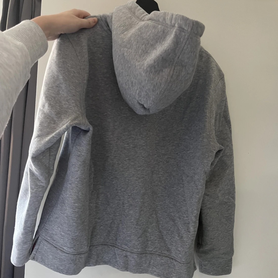 Tommy Hilfiger hoodie - 90