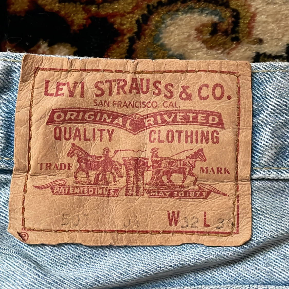 Klippta levis  - 90