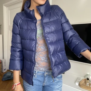 Såå fin Trekvartsjacka😇 - Jättefin mörkblå vårjacka i superfint skick💖