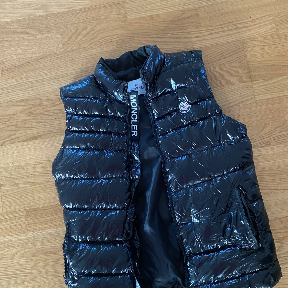 Moncler väst