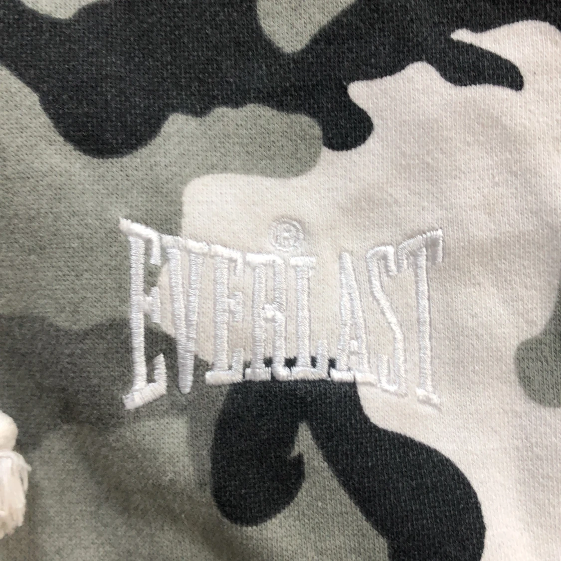 Kamouflage hoodie - 90