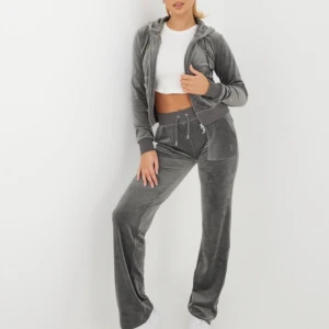 Juicy byxor - De är i nyskick. Hade kunnat byta mot ett par blå, röd elr svarta i storlek xxs❤️(inte  mörkblåa)