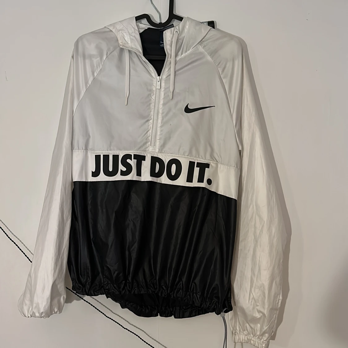 Nike vindjacka strl S