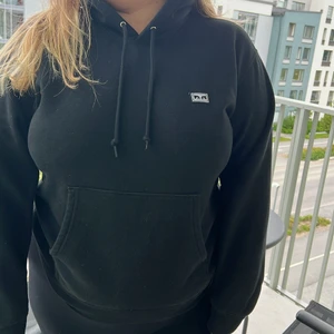 Helt ny hoodie från OBEY - Oanvänd Obeyhoodie i storlek L från mitt otrogna ex 🥰