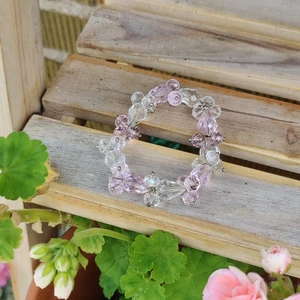 Armband - Jättevackert armband 🌸 Kan skicka både spårbart och ej spårbart! Ej spårbar frakt kostar 15kr