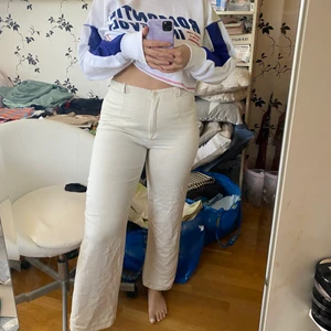 Linnebyxor  - Säljer dessa linnebyxor, passar storlek m