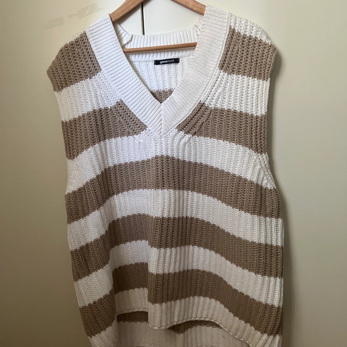 Stickad Väst - 91