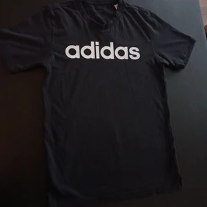 Shirts  - Shirts är ny 